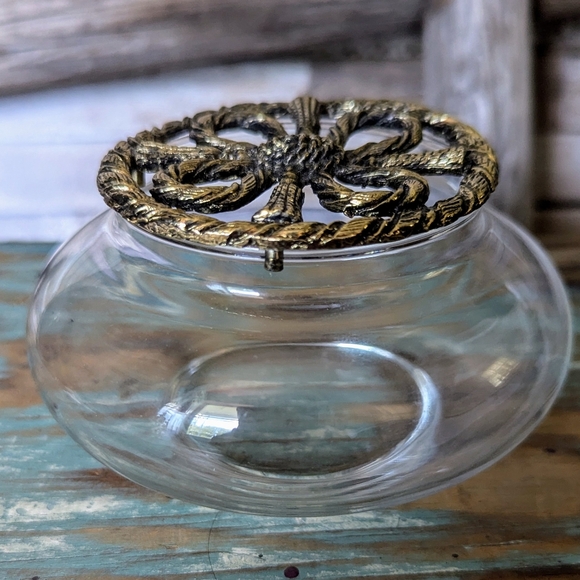 Retro Glass Potpourri Bowl With Brass Lid - Picture 7 of 7